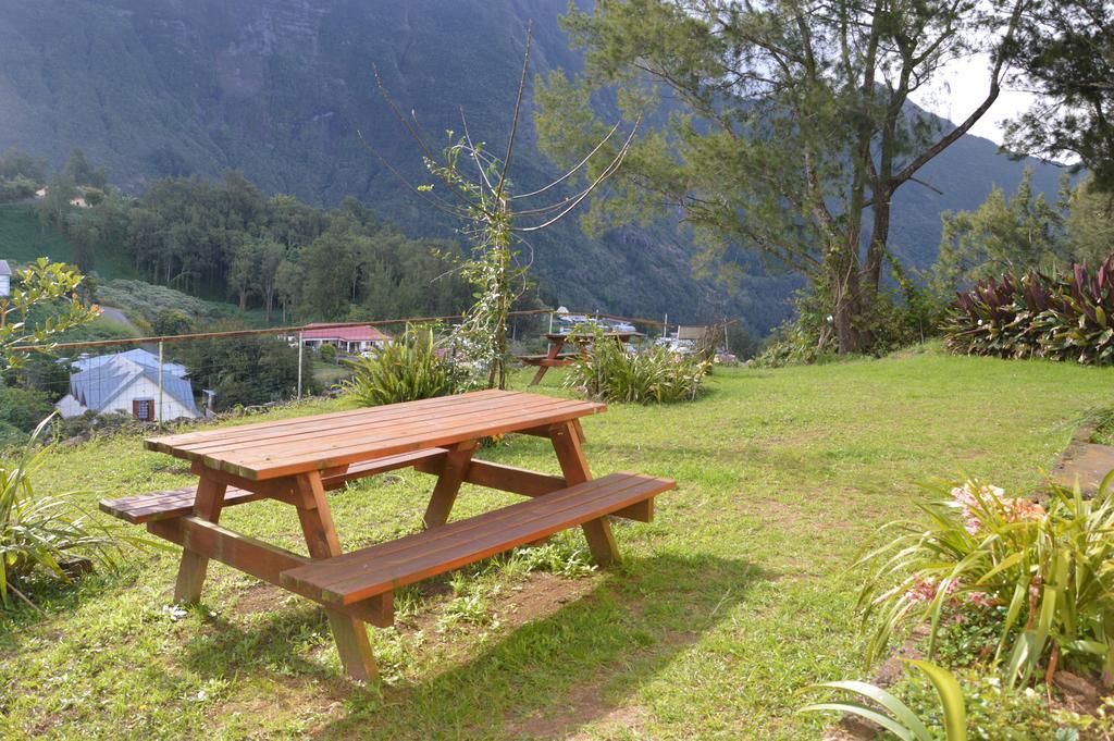 Le Guetali Hotel Salazie Bagian luar foto